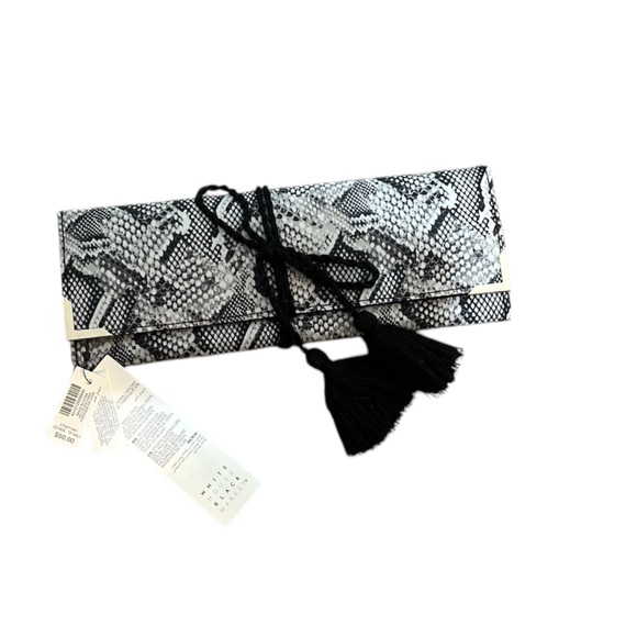 White House Black Market Other - White‎ House Black Market Jewelry Roll Organizer. NWT.